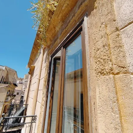 Apartment Ostro -