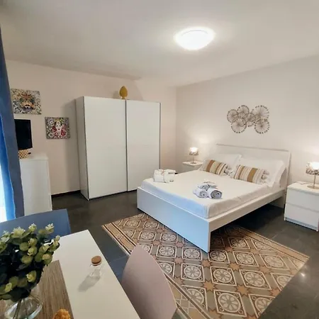 Apartment Ostro -